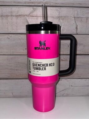 Stanley 40oz Quencher Tumbler - NEON PINK - New with Tags!